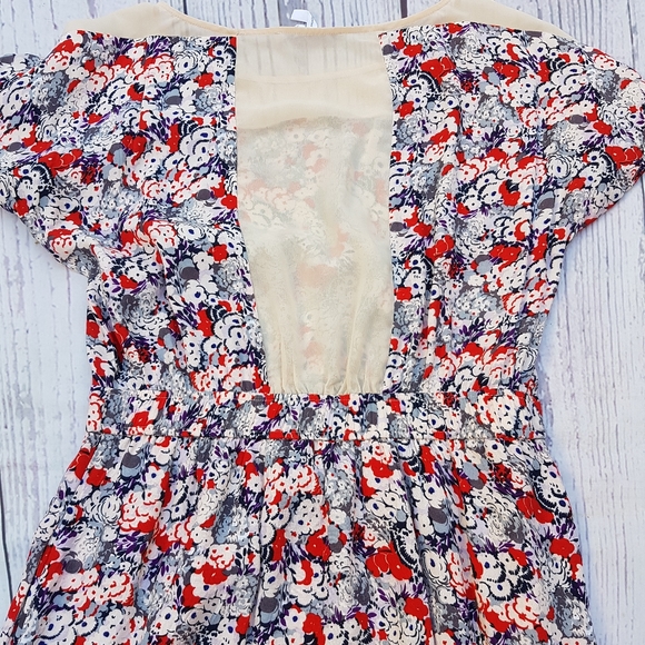 2 for 40 BCBG Dress - Picture 7 of 9